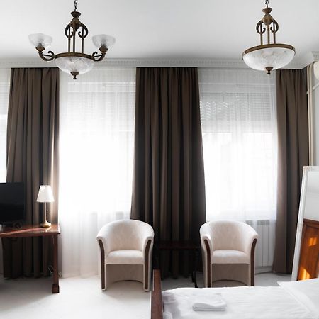 Hotel Jardin Belgrade Exterior photo